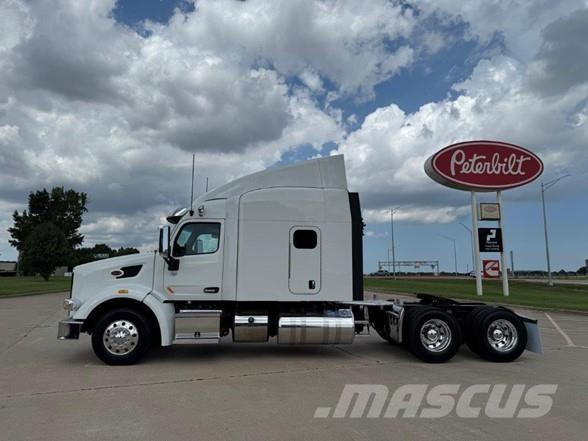 Peterbilt 567 Trekkers