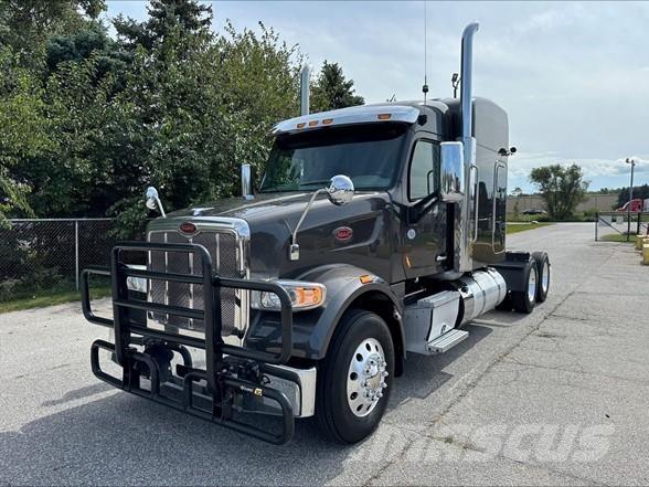 Peterbilt 567 Trekkers
