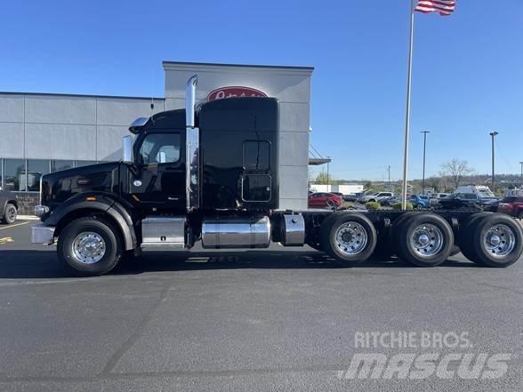 Peterbilt 567 Trekkers