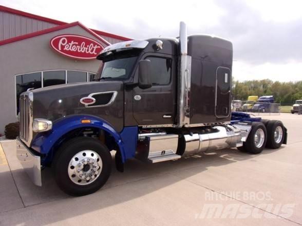 Peterbilt 567 Trekkers