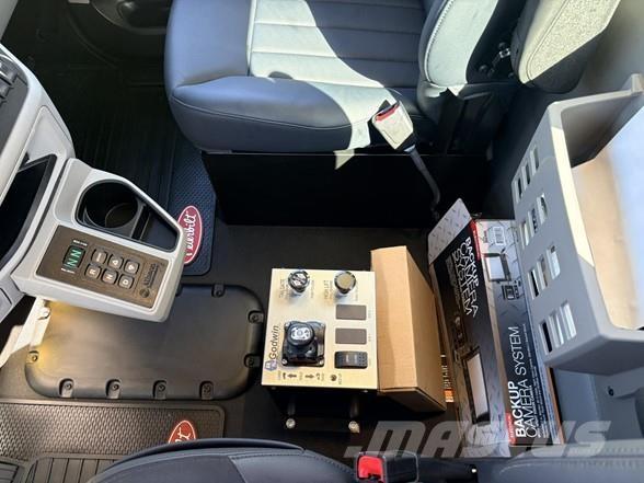 Peterbilt 567 Kipper