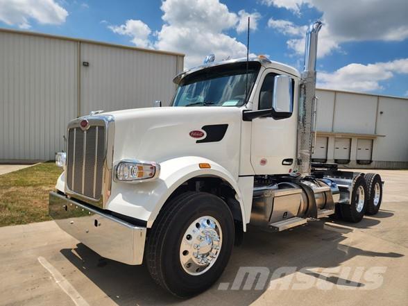 Peterbilt 567 Trekkers