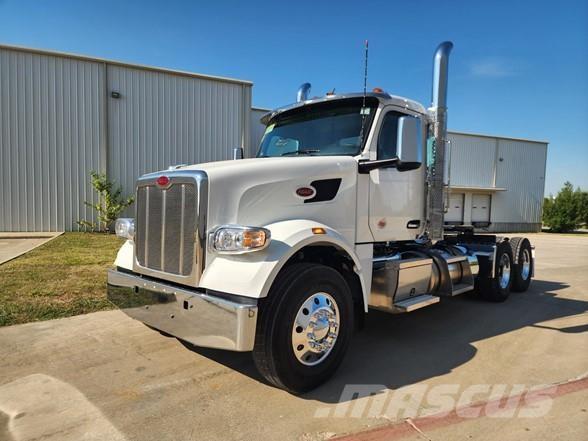 Peterbilt 567 Trekkers