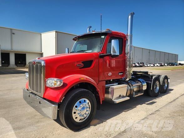 Peterbilt 567 Trekkers