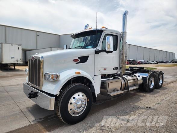 Peterbilt 567 Trekkers