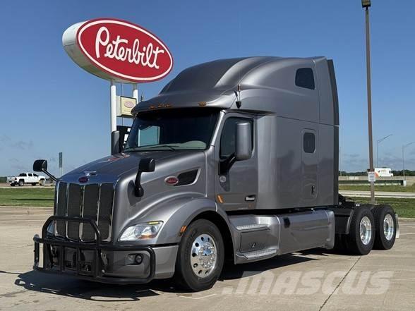 Peterbilt 579 Trekkers