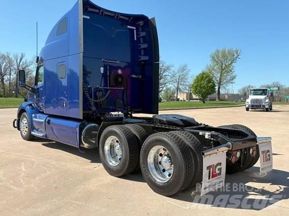 Peterbilt 579 Trekkers
