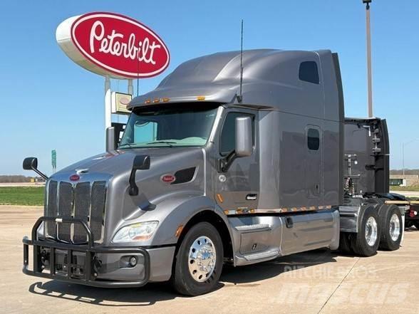 Peterbilt 579 Trekkers