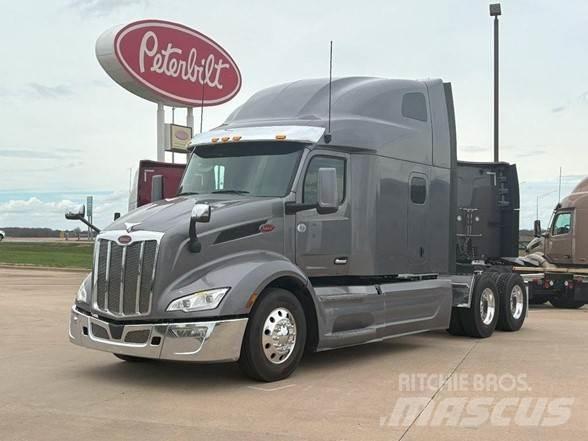 Peterbilt 579 Trekkers