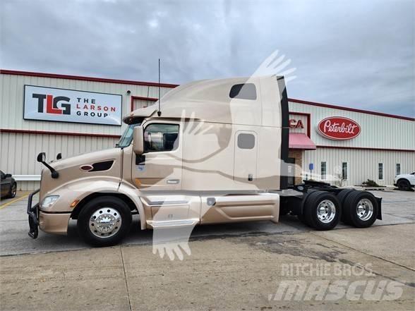 Peterbilt 579 Trekkers