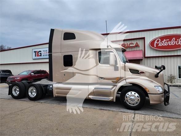 Peterbilt 579 Trekkers