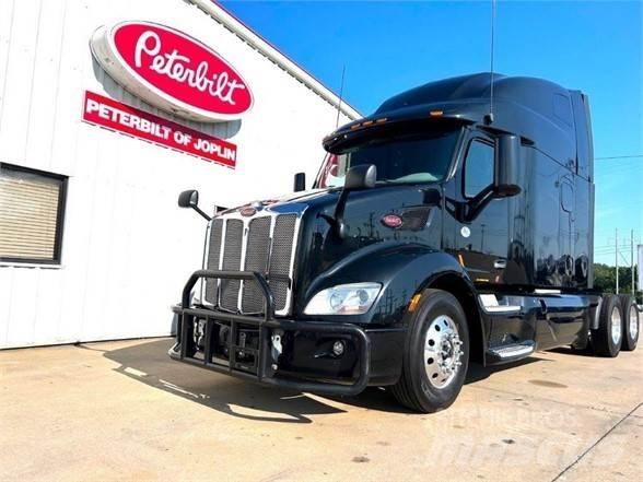 Peterbilt 579 Trekkers