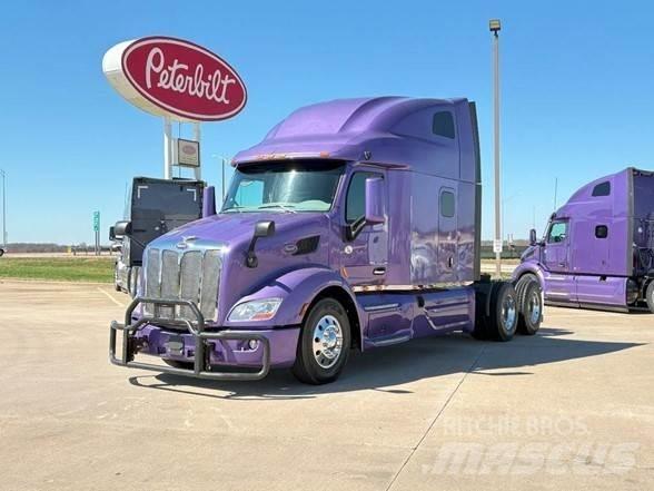 Peterbilt 579 Trekkers