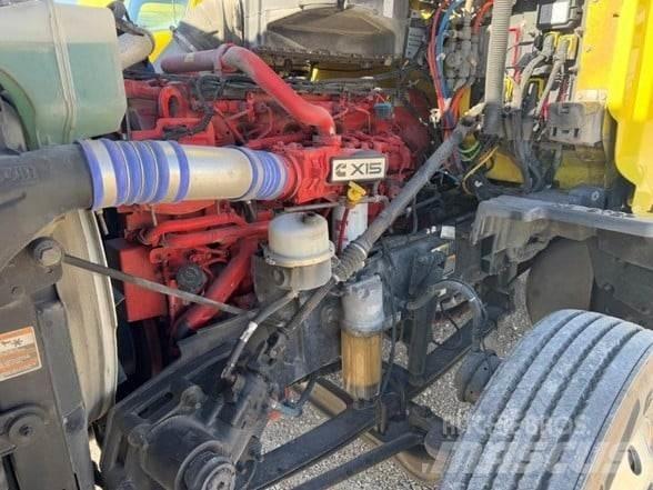 Peterbilt 579 Trekkers