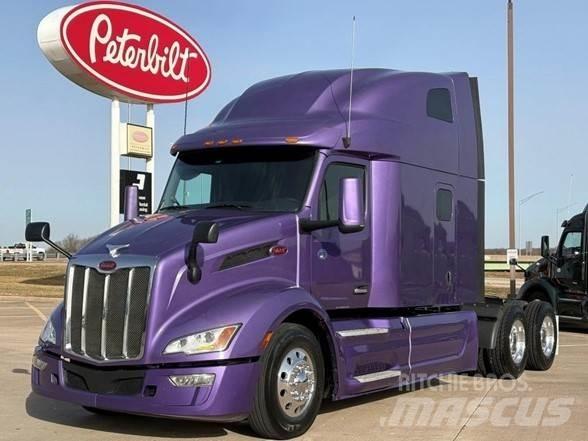 Peterbilt 579 Trekkers