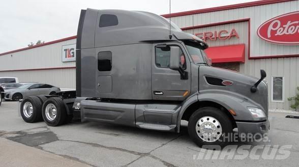 Peterbilt 579 Trekkers