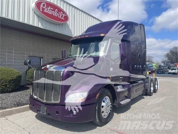 Peterbilt 579 Trekkers