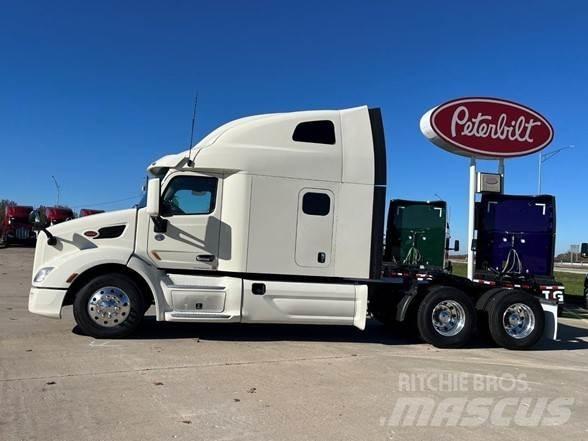 Peterbilt 579 Trekkers