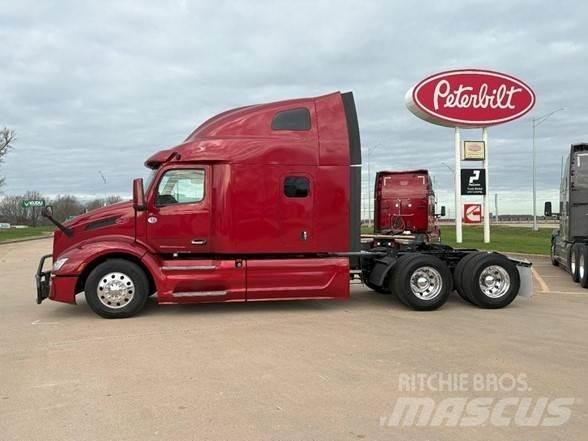Peterbilt 579 Trekkers