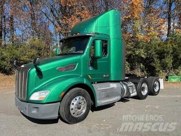 Peterbilt 579 Trekkers