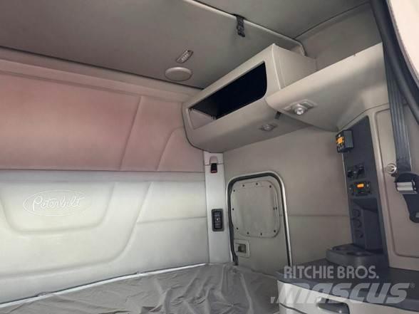 Peterbilt 579 Trekkers