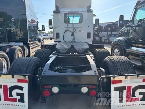 Peterbilt 579 Trekkers