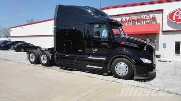 Peterbilt 579 Trekkers