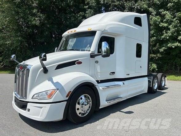 Peterbilt 579 Trekkers