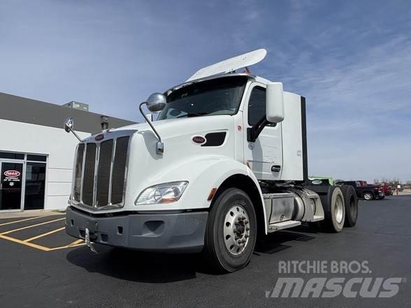 Peterbilt 579 Trekkers