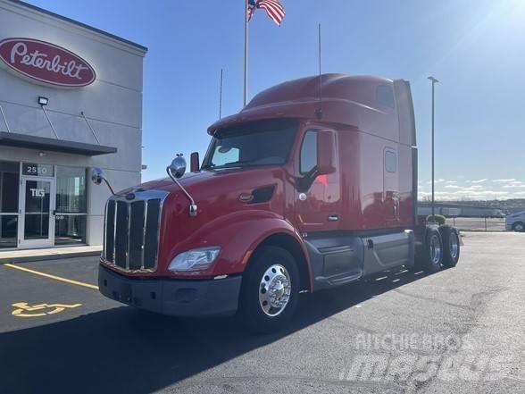 Peterbilt 579 Trekkers