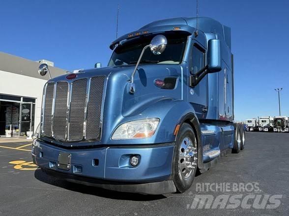 Peterbilt 579 Trekkers