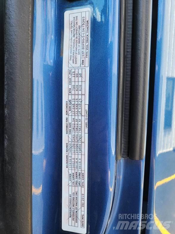 Peterbilt 579 Trekkers