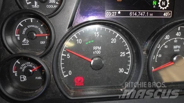 Peterbilt 579 Trekkers