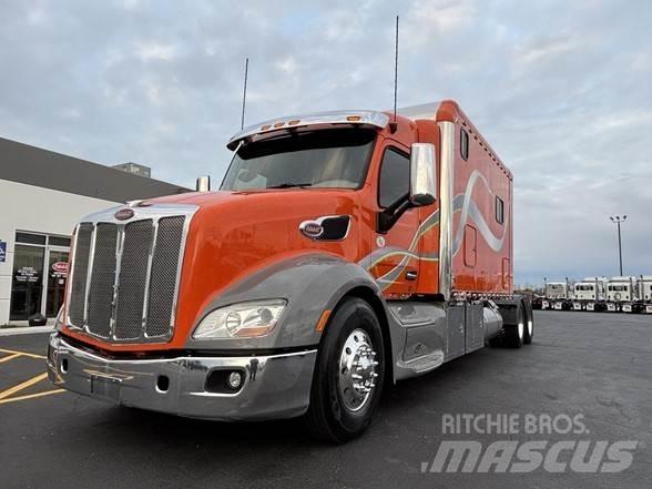 Peterbilt 579 Trekkers