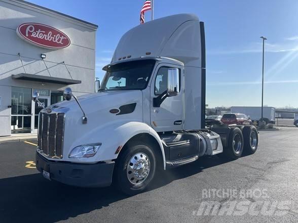 Peterbilt 579 Trekkers