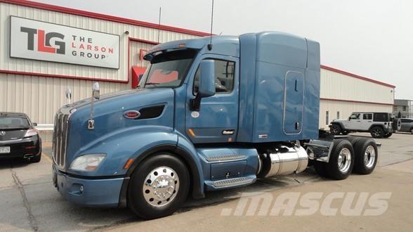 Peterbilt 579 Trekkers