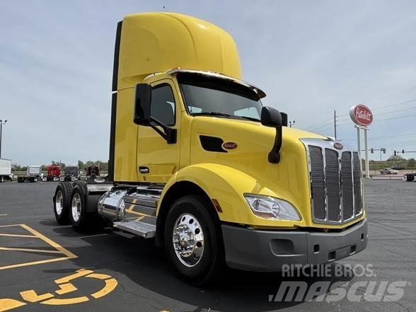 Peterbilt 579 Trekkers