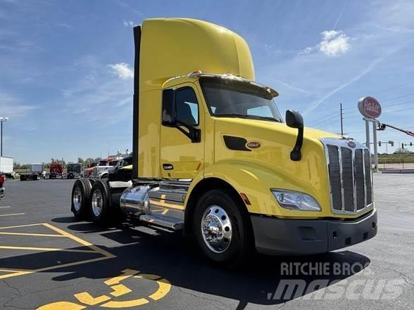 Peterbilt 579 Trekkers