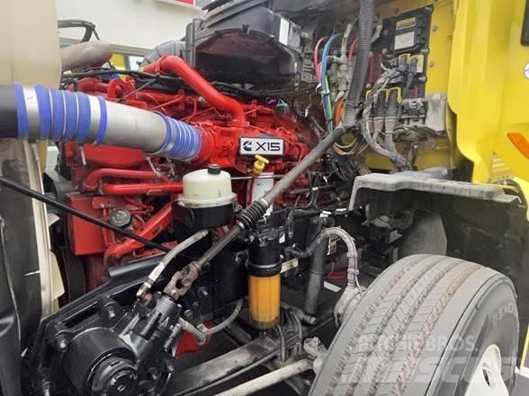 Peterbilt 579 Trekkers