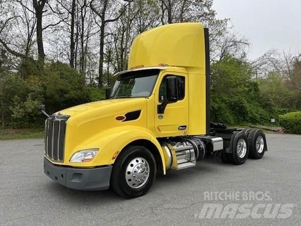 Peterbilt 579 Trekkers