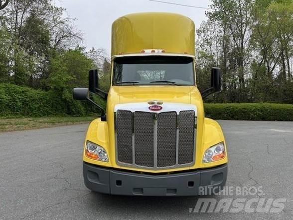 Peterbilt 579 Trekkers