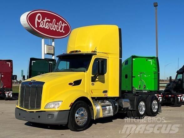 Peterbilt 579 Trekkers