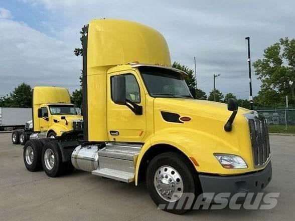 Peterbilt 579 Trekkers