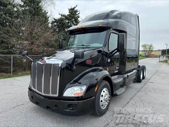 Peterbilt 579 Trekkers