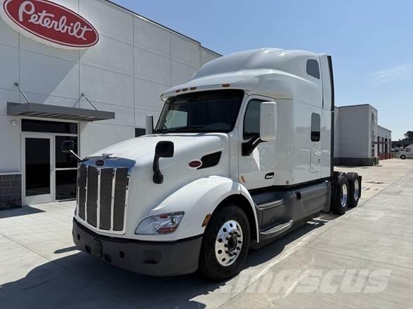 Peterbilt 579 Trekkers