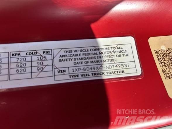 Peterbilt 579 Trekkers