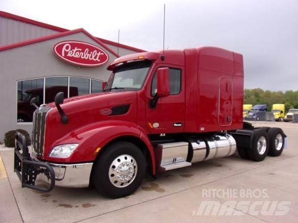 Peterbilt 579 Trekkers