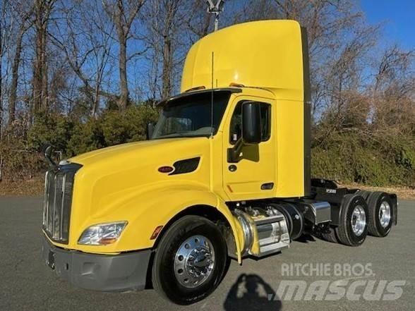 Peterbilt 579 Trekkers