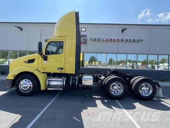 Peterbilt 579 Trekkers