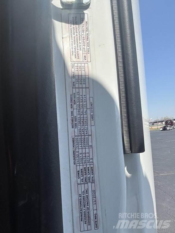 Peterbilt 579 Trekkers